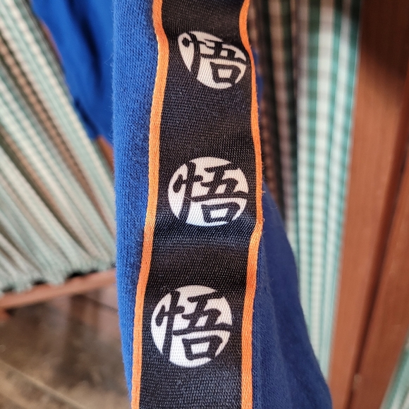 DragonBall Z hoodie - Picture 4 of 4